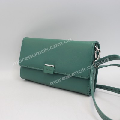 Жіночі гаманці C-0150 green